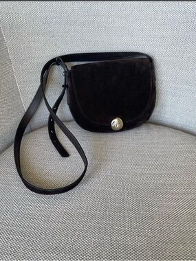 Madewell Dakota Suede Saddle Crossbody Bag